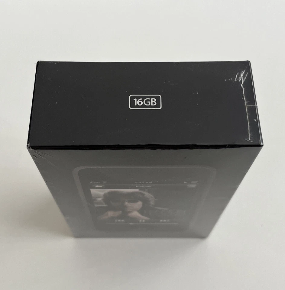 New Sealed Old Stock Apple iPod Touch 16gb 1st Generation Rare John Lennon 2007 - Image 4 of 4