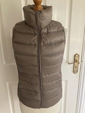 Uni Qlo Down Body Warmer Packable Size Xs Uk 10 Apx Beige Mushroom Vgc So Light
