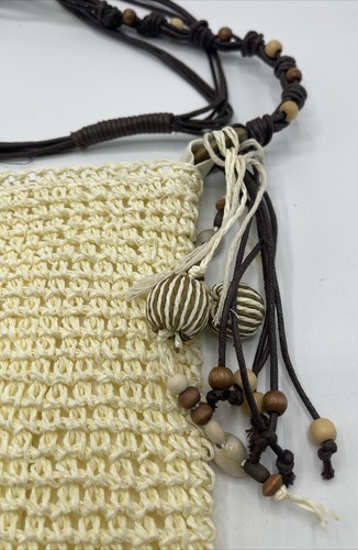 Nouveau Womens Crossbody Bag Purse Woven Paper Brown Strap Beads Shell - Picture 2 of 7