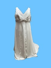 Galina Woman / Davids Bridal Size 24 Wedding Dress Sleeveless