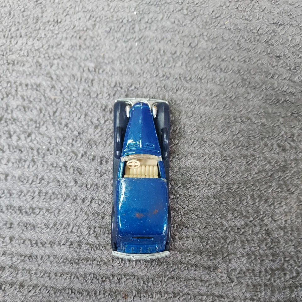 Vintage Hot Wheels Azul '35 Clássico Caddy Cadillac Branco Parede Carro Fundido! 1981 - Imagem 4 de 4