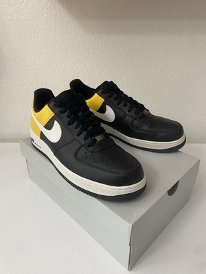 Size 11.5 - Nike Air Force 1 '07 Black Varsity Maize (2011) Beautiful Pair W/Box