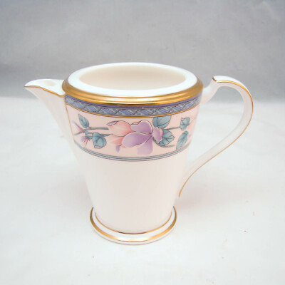 Noritake Porzellan Embassy Suite 9756 Sahnekännchen Ausgezeichneter