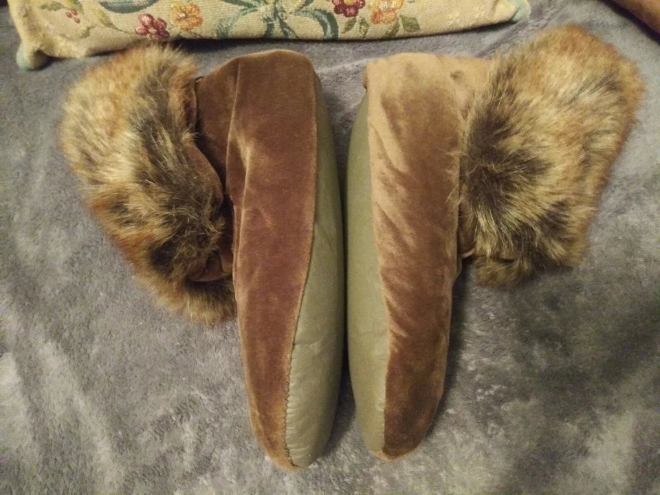 RESTAURACIÓN HERRAJES ZAPATILLAS BOTINES TERCIOPELO IMITACIÓN PIEL TALLA 6 Foto 3 de 4