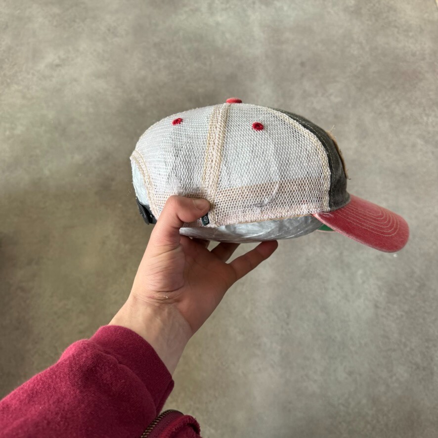 Sun Valley Idaho Trucker Hat Mens Vintage Mesh Adjustable Snapback Cap Red White image 3