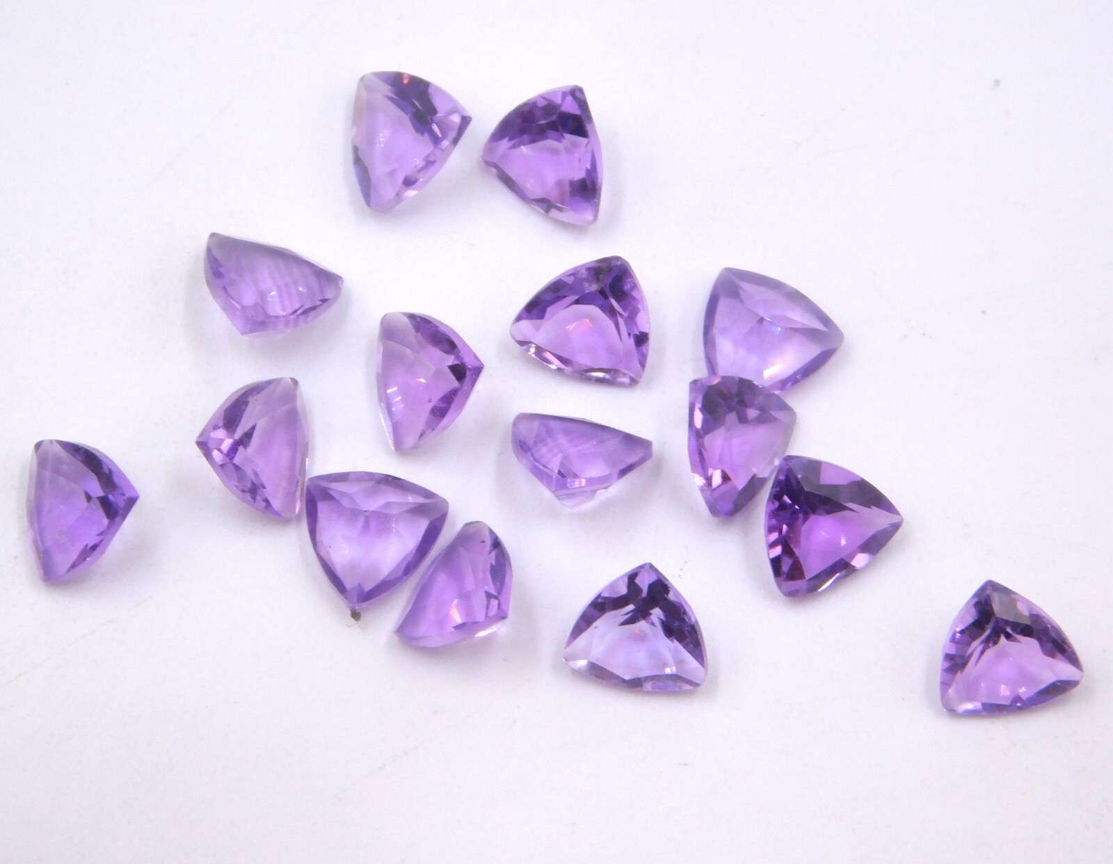 Améthyste Naturelle 3,85 Carats - Taille 11,91 X 9,83mm - Pour Bijouterie Ou Collection - Neuf Sans Emballage