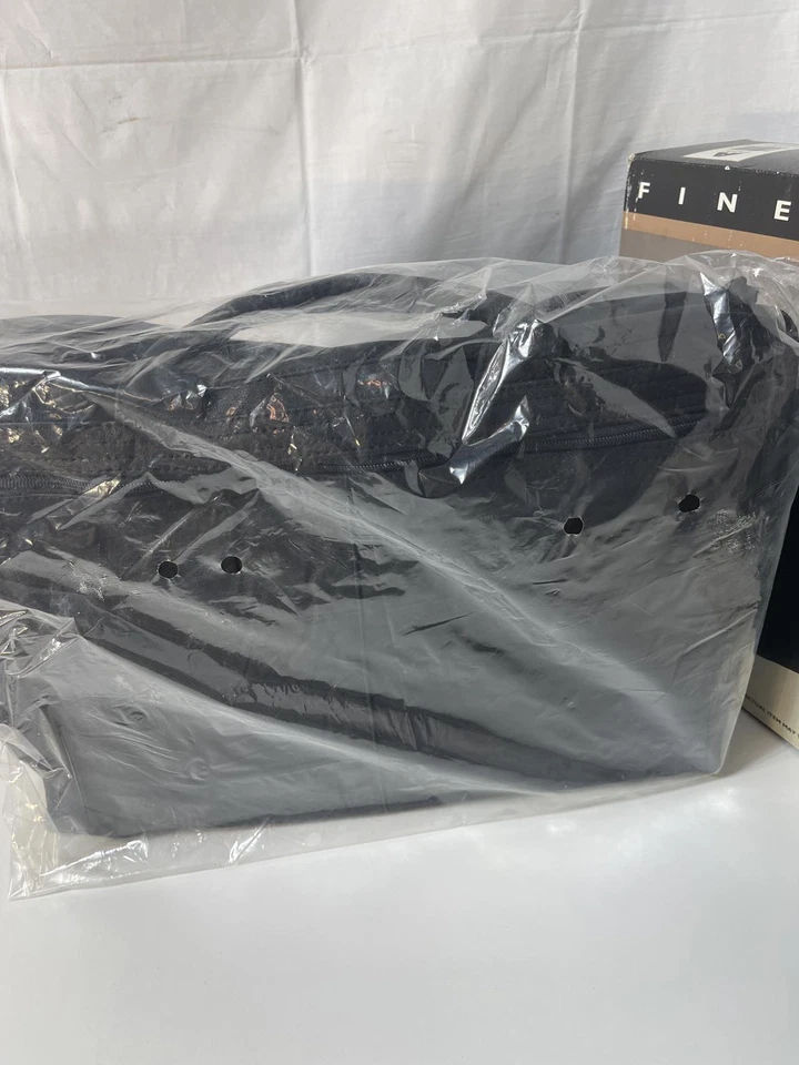 Avenues Fine Leather Briefcase - Black - New in Box - Image 3 of 4