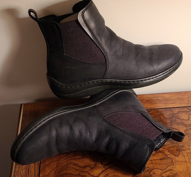 women's slip resistant ankle boots