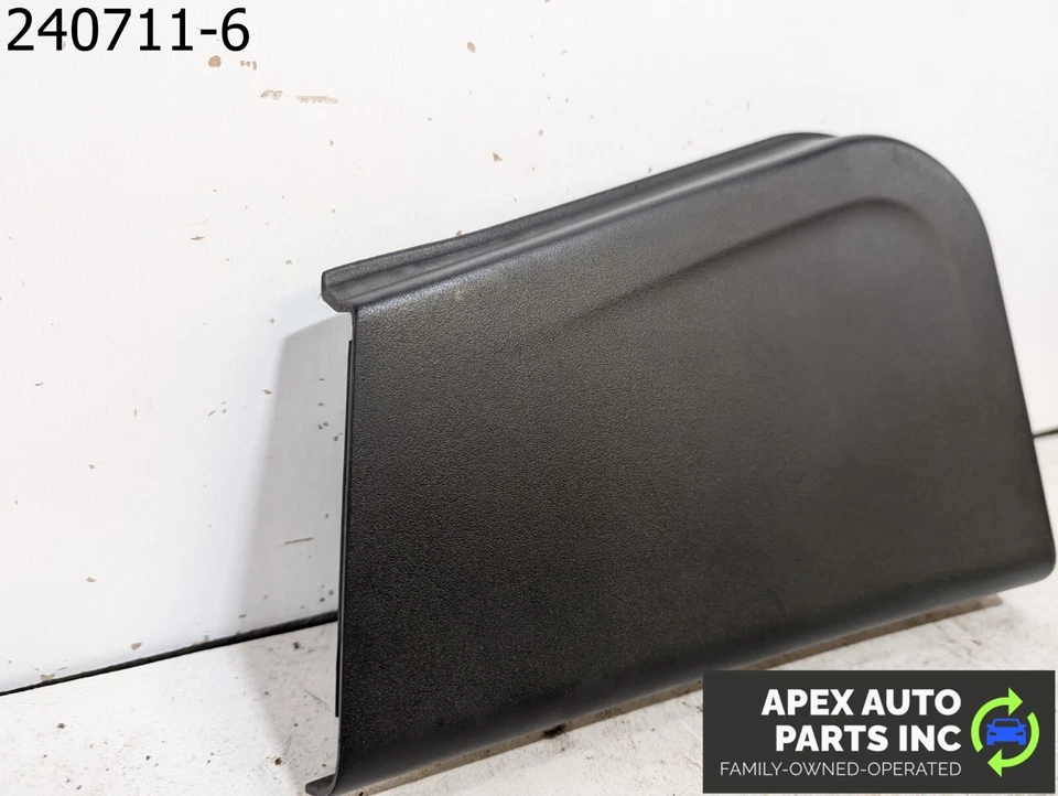 OEM 2018 Chevrolet Sonic 1.4L RS Left Driver Rear Door Handle Foto 2 de 4