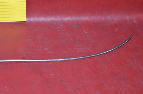 NOS 1971-72 Pontiac Bonneville RH 2 DOOR EDGE GUARDS GM 984738 Trim OEM - Picture 4 of 10