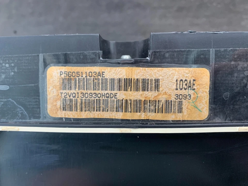 *Cluster de velocímetros 04 y 05 Dodge Ram 1500/2500/3500 110.434 millas GAS Foto 3 de 3