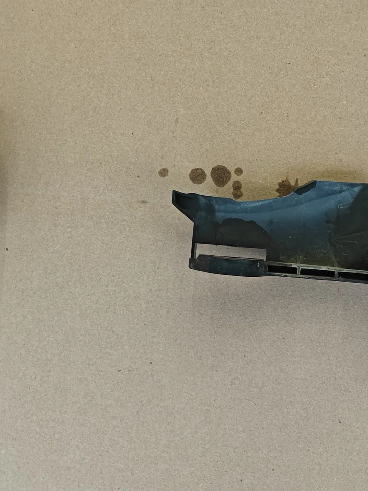 Par de soportes inferiores de faros delanteros OEM para Lexus GS300 GS350 GS430 GS450h 2006-2011 Foto 4 de 4