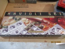 Set of 3 Ravioli Molds Trays Pasta Maker Chef - Italy - Used 1 time