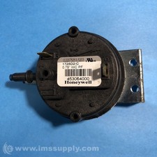 Honeywell 1728D2/C Air Pressure Switch USIP