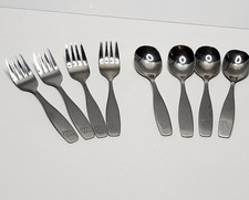Annova Silverware 8 pieces Unisex Kids Spoon Fork Dinosaurs 5.5" Stainless Steel