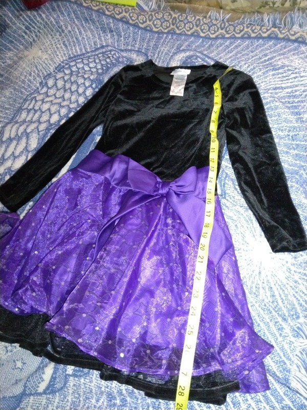 Black And Purple Dress For Young Girls In Very Good Condition