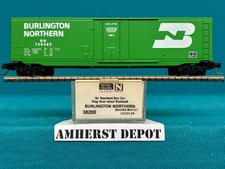 38200 Micro Trains Burlington Northern Box Car N Scale BN New