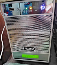 ReadyNAS NV+﻿ model RND4000v2 with 4* Bay RAID + two 500 Gb disks AS IS