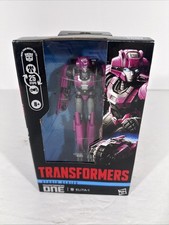 Transformers One Studio Series Deluxe Class ELITA-1 Hasbro