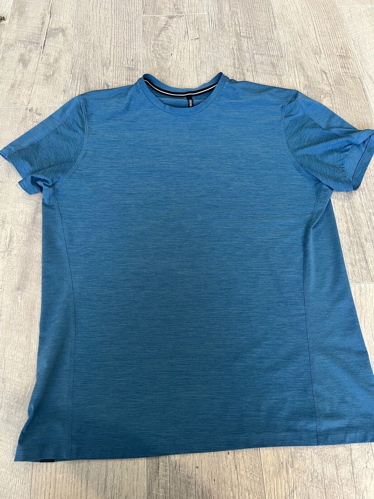 Ten Thousand Adult The Versatile Shirt L Blue Act… - image 1