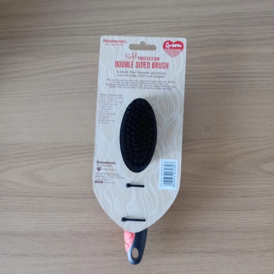 Cepillo de aseo de palo de rosa para perros Foto 2 de 2