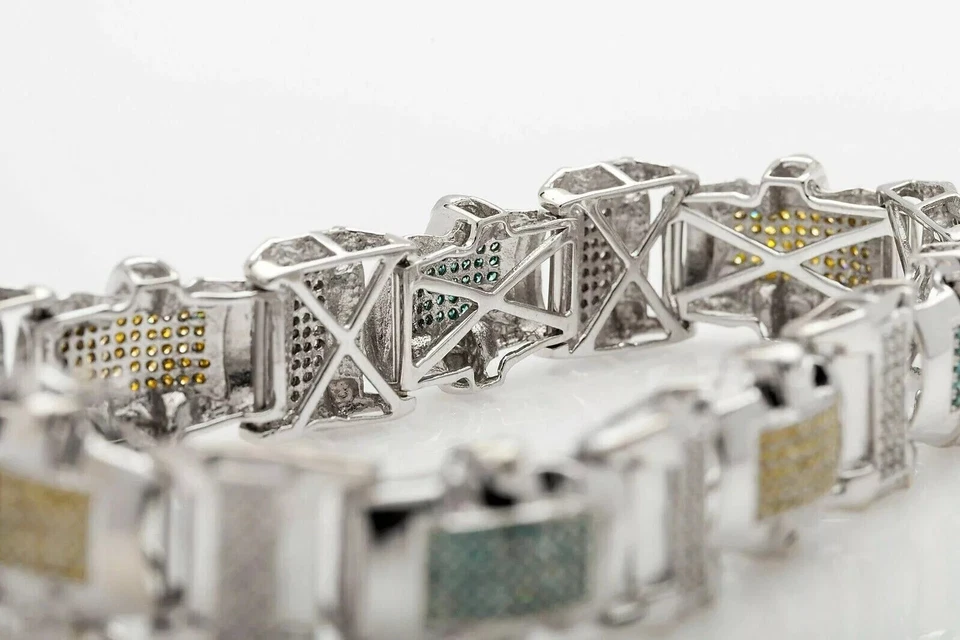 Brazalete para hombre de topacio azul simulado de corte redondo de 15 quilates chapado en oro de plata 925 Foto 3 de 4