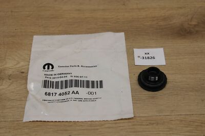 MOPAR 68174052AA Oil Drain Plug NOS NEU genuine xx31826