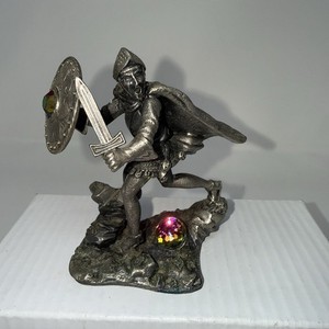 新品未開封　Tudor Mint 社フィギュア　Draco Fenestra Tudor Mint Dragons | eBay