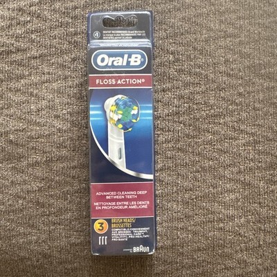 New Oral B Floss Action 3 Pack Toothbrush Replacement Heads NIB