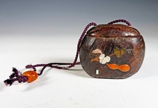Finely Inlaid Antique Japanese Covered Container Tobacco Box with Amber Bead
