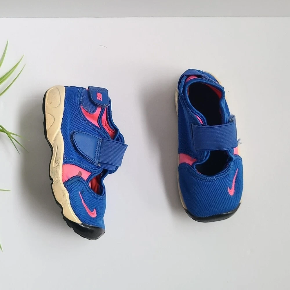 Nike rift blue and pink Clearance