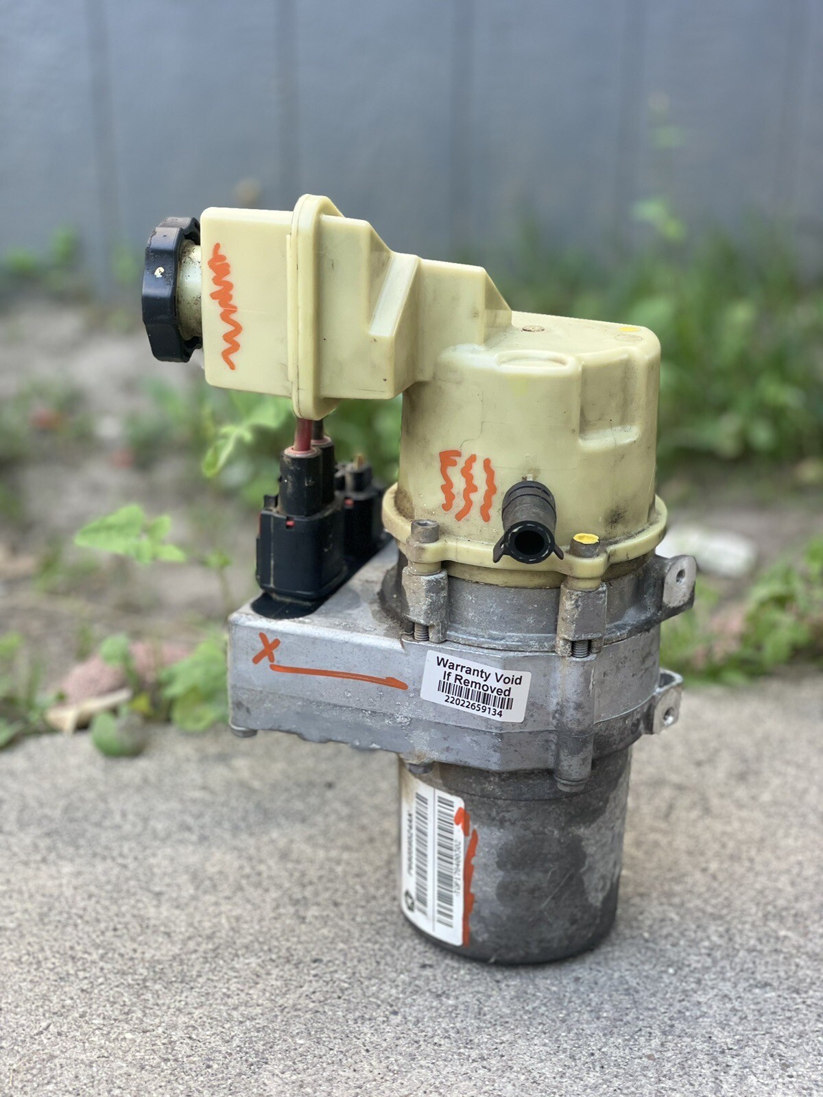 20112015 Dodge Charger 20112014 Chrysler 300 Power Steering Pump OEM