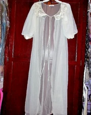 Val Mode Negligee Sheer White-Size Medium-New