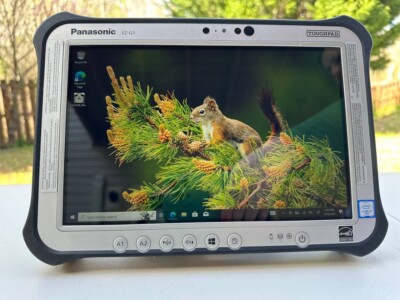 Panasonic FZ-G1[Core i5 7300U メモリ4GB : Panasonic Toughpad G1