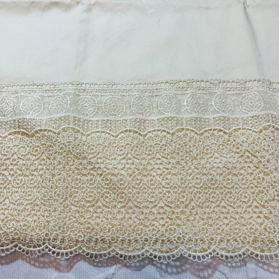 Fundas de almohada Charter Club King beige ganchillo 6 pulgadas algodón satén - Juego de 2 Foto 2 de 4