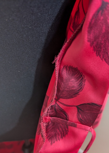 Natori Vintage Maxi Robe Kimono Leaf Red Side Slits Loungewear Size Medium - Picture 8 of 12
