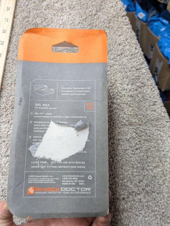 Protector Bucal Shock Doctor Gel Max Adulto 11+ Correa Rosa/Sin Tirantes Ajuste Personalizado Deportes Foto 3 de 4