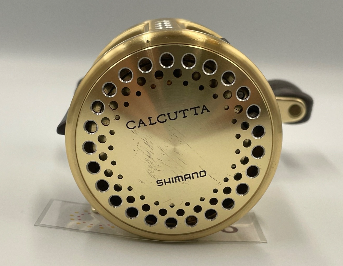 Calcutta 700 ゴールドリール、201XT ２個セット Calcutta 700 ゴールドリール、201XT 2個セット Calcutta 700
