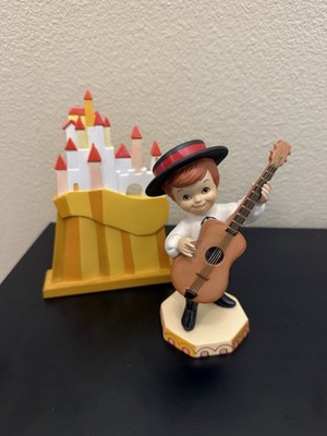 Disney WDCC It s A Small World Spain Hello Friends & Alden Village Figurines