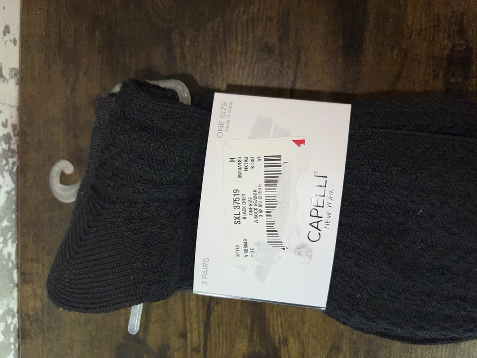 ¡NUEVO CON ETIQUETAS! 3 pares de calcetines de vestir Capelli New York TALLA ÚNICA - negro gris Foto 3 de 4