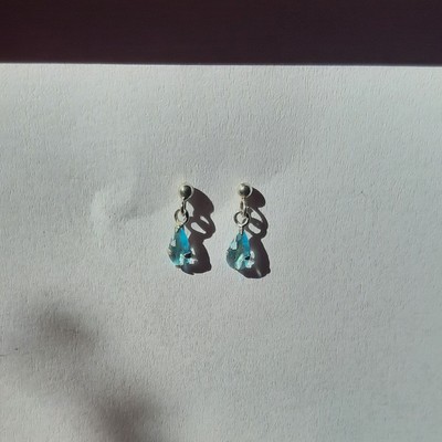 925 Silber Ohrringe Ohrstecker blau türkis Wassertropfen Kristall Edelstein