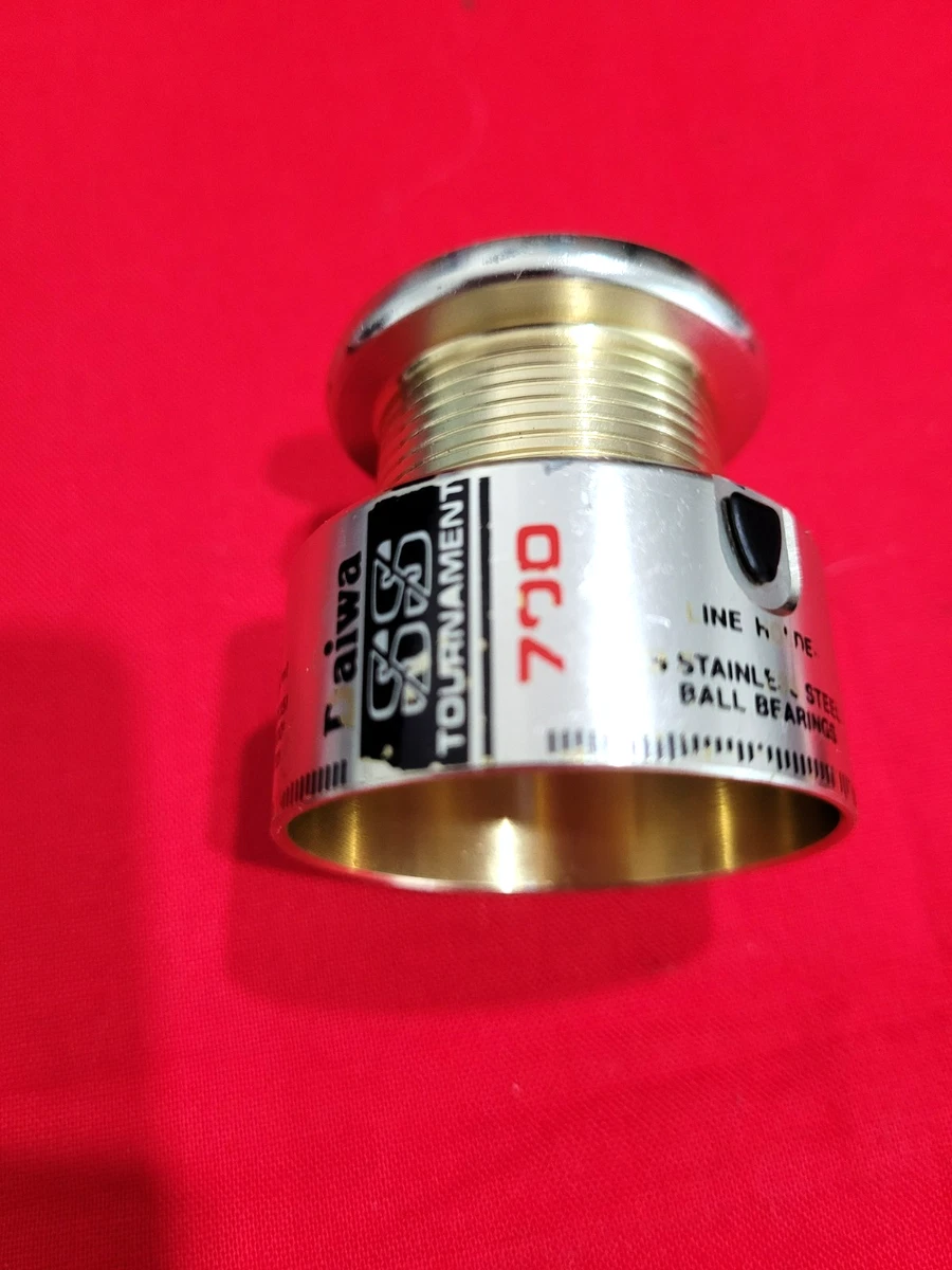 DAIWA Tournament-S 4000換えスプール付き DAIWA Tournament-S 4000