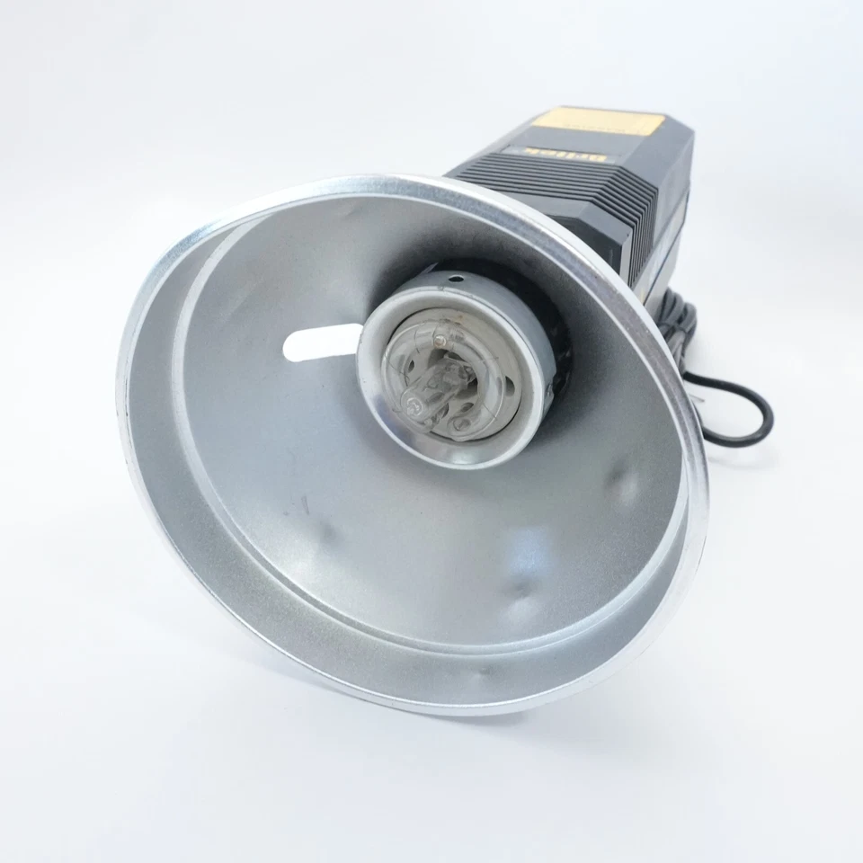 Briteck HS-1000 Professional Photography Studio Flash Light Lighting - Image 2 of 3