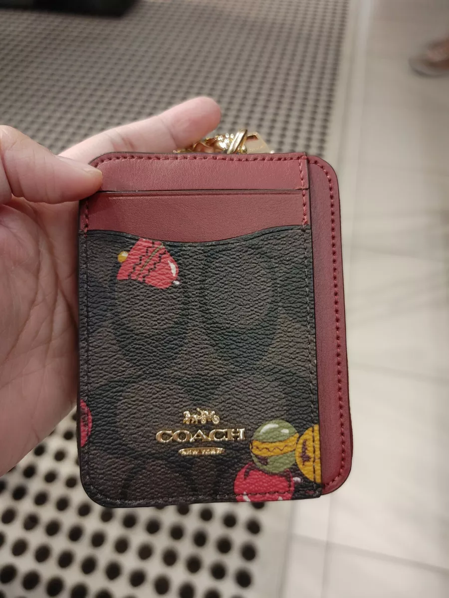 Coach Card Holder In Signature Canvas