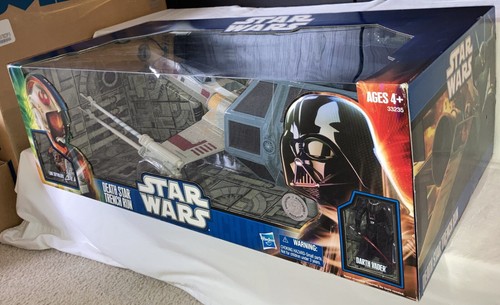 Star Wars Death Star Trench Run: Darth Vader TIE Advenced & X-Wing Fighter 2011 - Picture 8 of 11