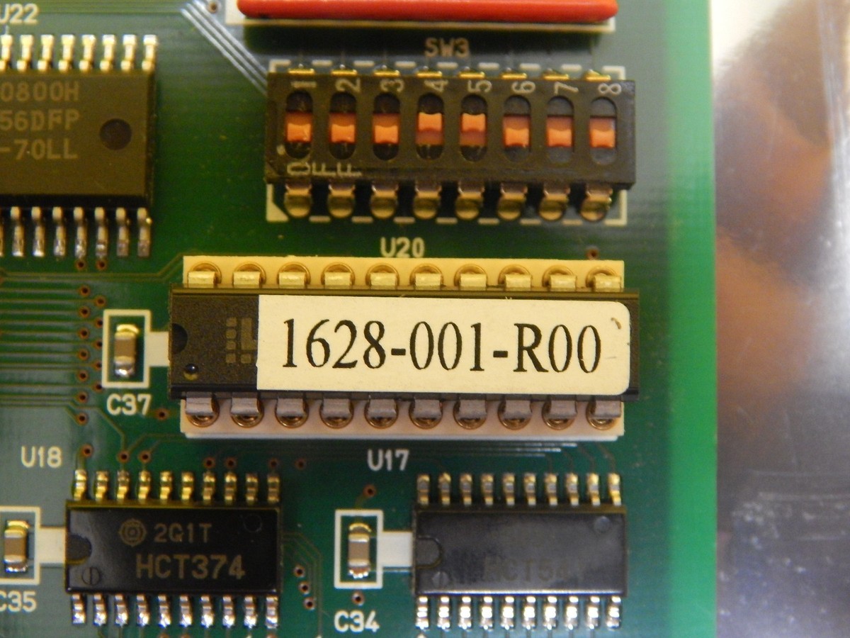 Yamatake SAB10-C4V12 YVME-IF Interface SDS VME Card PCB 81526535 