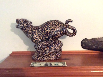 Classic 1969 Ceramic spotted Leopard /Jaguar 12'' X 8'' Running Figurine excellent
