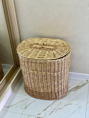 NEW!! wicker oval laundry hamper storage basket with lid natural rattan woven - Picture 2 of 4