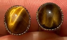 TIGER EYE CABOCHON CUFFLINKS - Gold-Toned Setting
