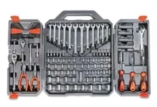 Crescent 150 Piece 1/4" and 3/8" Drive 6 Point SAE/Metric Professional Tool Set